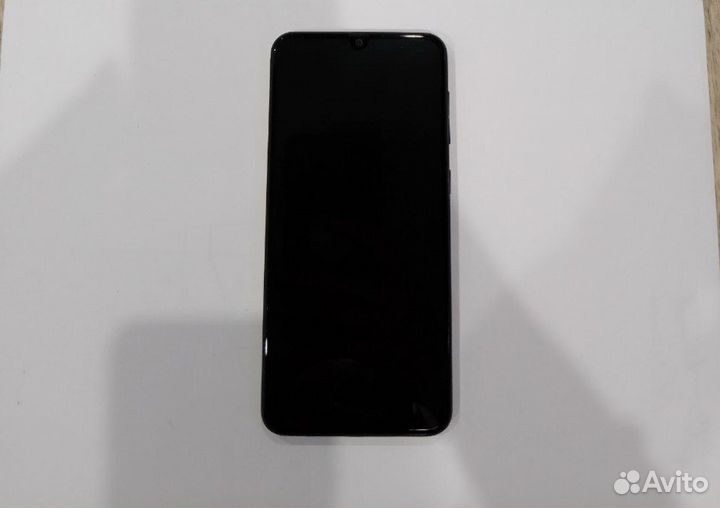 Samsung Galaxy A50, 4/64 ГБ