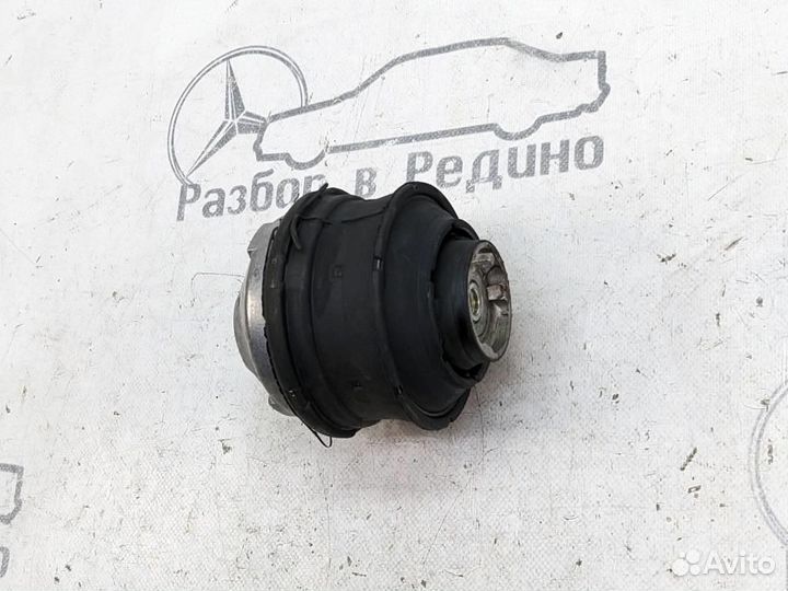 Опора двигателя w221 S-class 642.930 2006