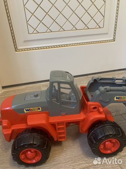 Детский трактор