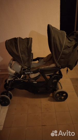 Коляска для двойни