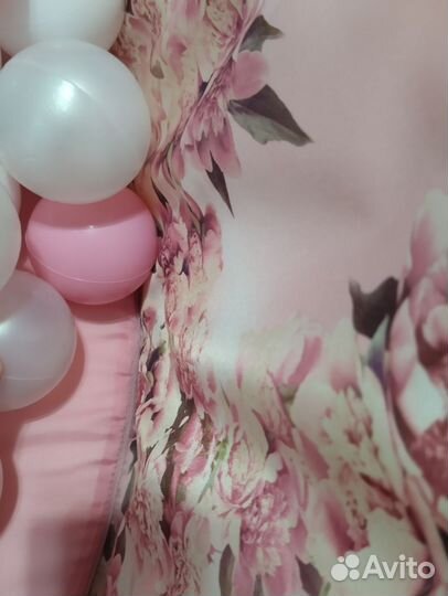 Сухой бассейн с шариками