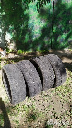 Nokian Tyres Hakkapeliitta 8 225/55 R18