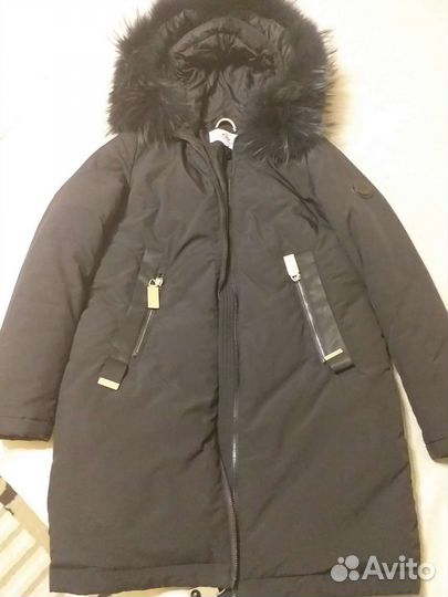 Пуховик женский