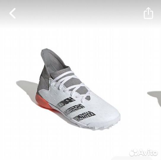 Бутсы adidas predator