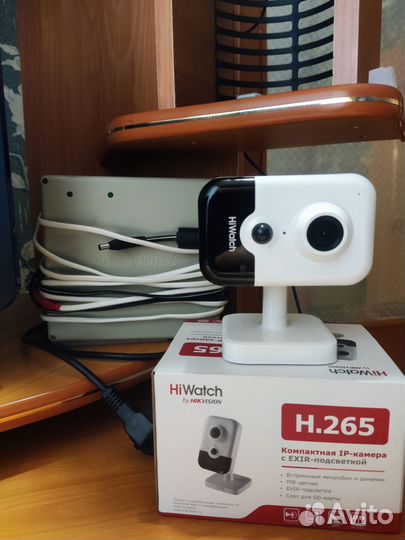 IP-камера HiWatch DS-I214(B)