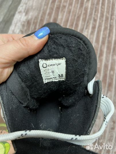 Коньки хоккейные