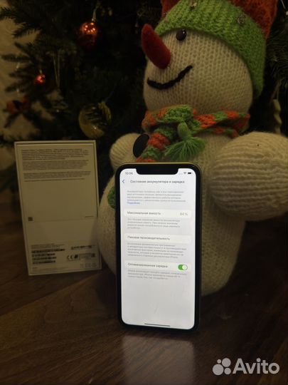 iPhone 11, 64 ГБ