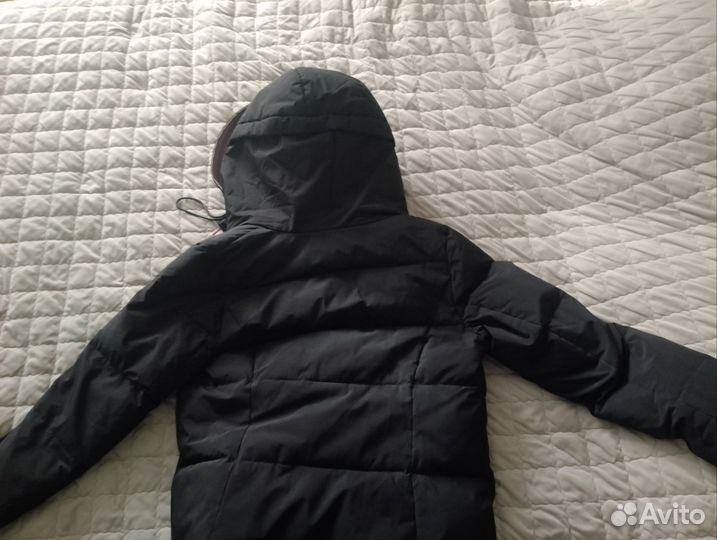Пуховик женский