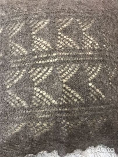 Палантин пуховый