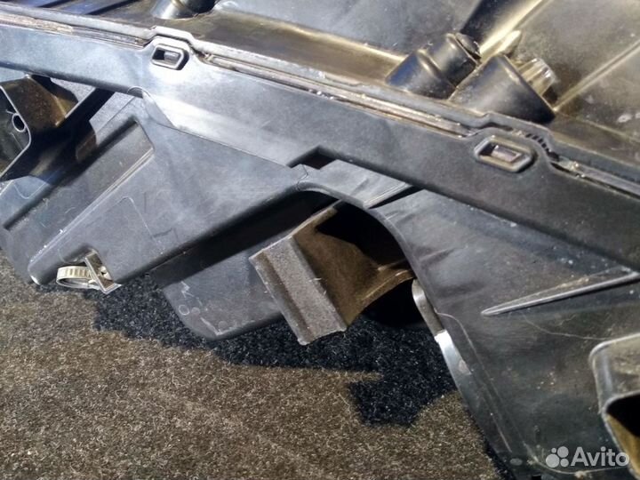 Фара правая Sorento Prime