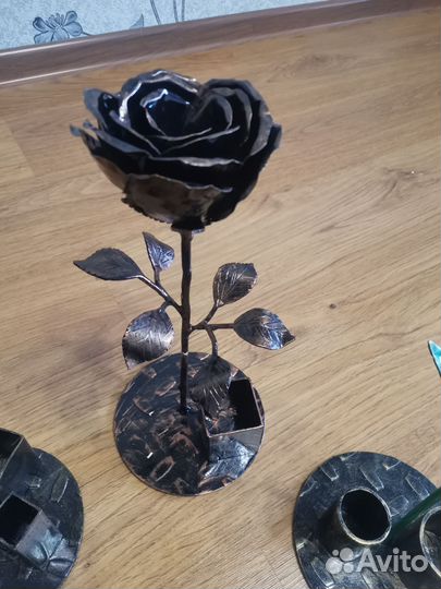 Кованая роза