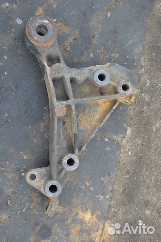 Кронштейн кабины, передний правый DAF 95XF (01.97