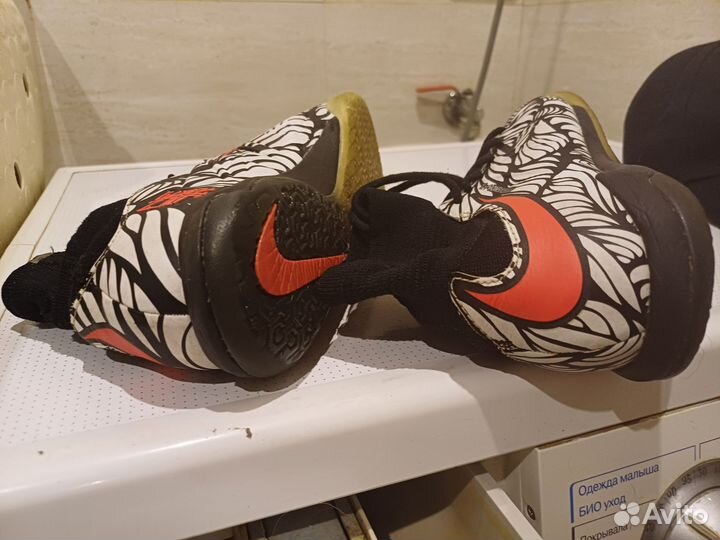 Спорт Nike футзалки/ бутсы