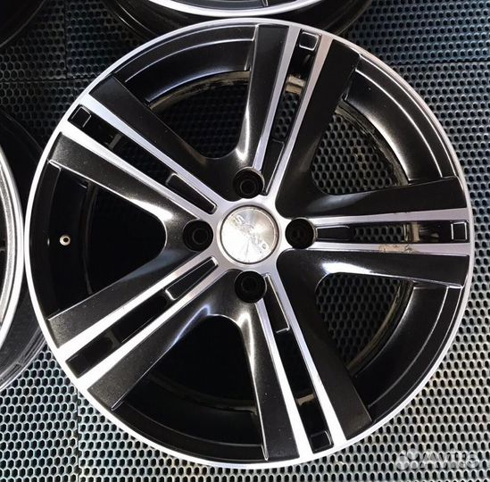 Литые диски r16 4 100