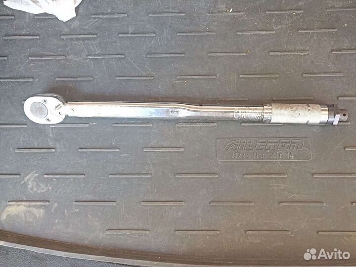 Динамометрический ключ