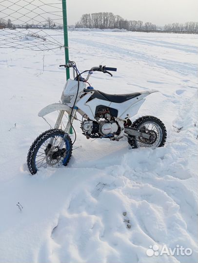 Продам питбайк 125