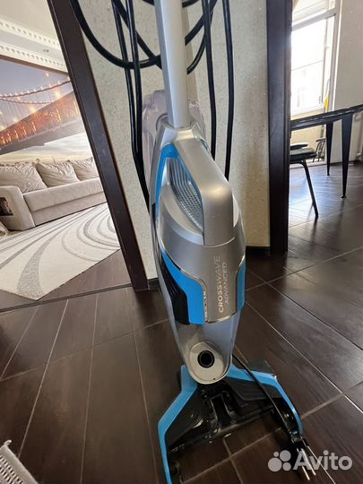 Вертикальный моющий пылесос для дома Bissell