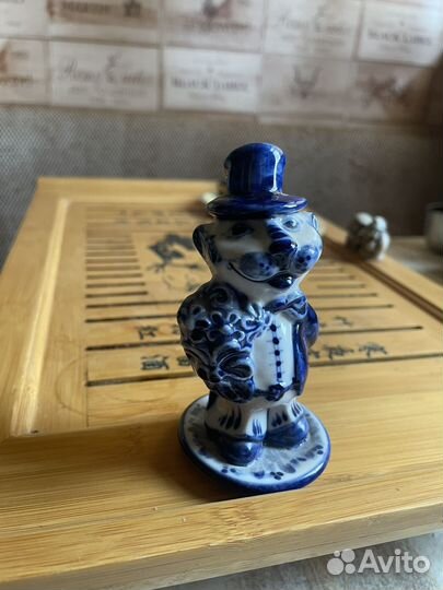 Фарфоровая статуэтка гжель - Кот