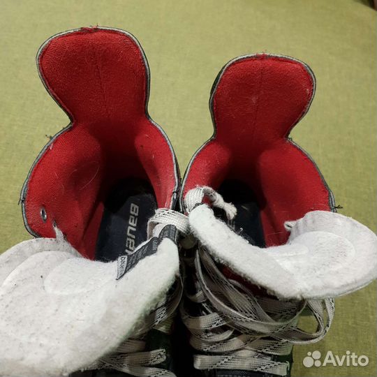 Хоккейные коньки bauer vapor