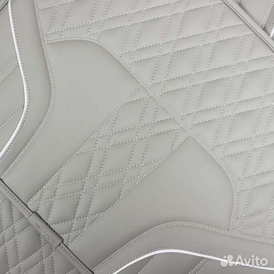 Коврики бежевые под любой дизайн