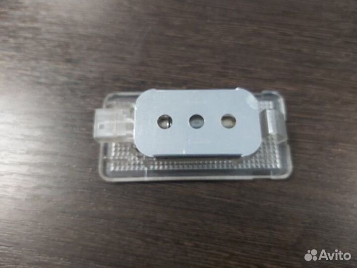 Светильник салона Bmw 525I E60 N52B25AF 2006