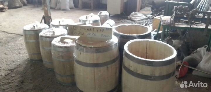 Бочка деревянная