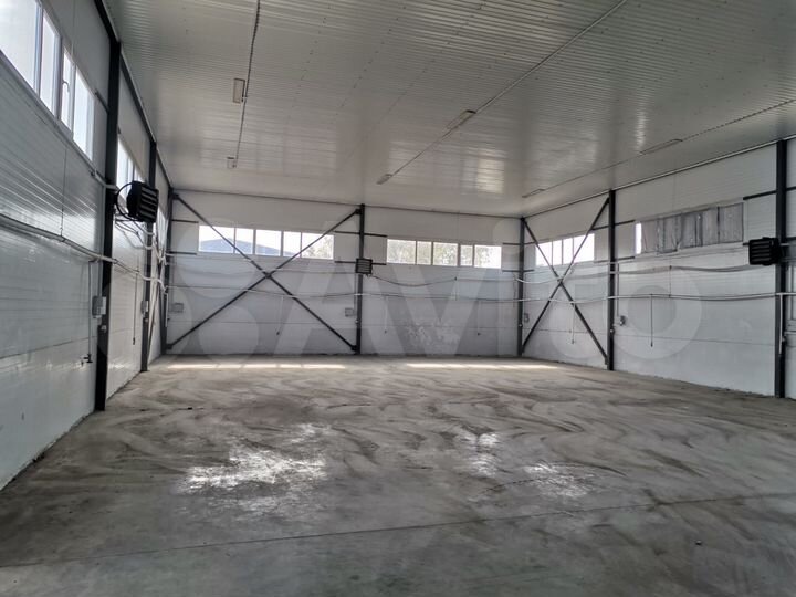 Склад, 460 м²