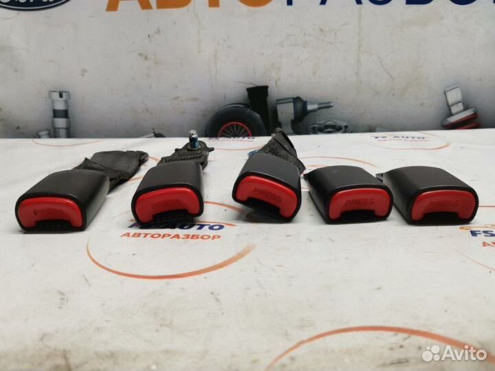 Замок ремня безопасности задний Chevrolet Captiva