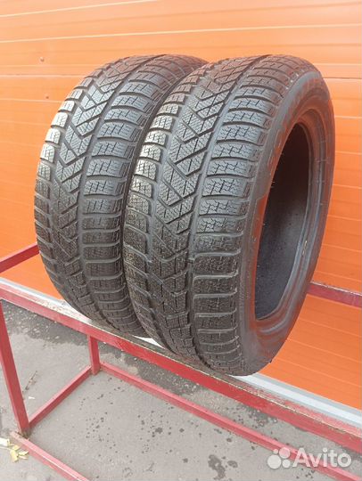 Pirelli Winter Sottozero 3 235/55 R17