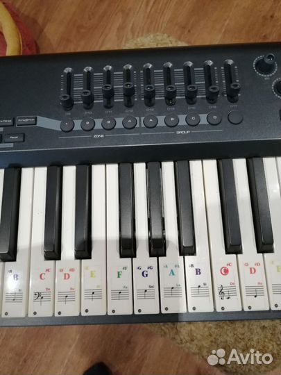 Midi-клавиатура M-audio axiom 49