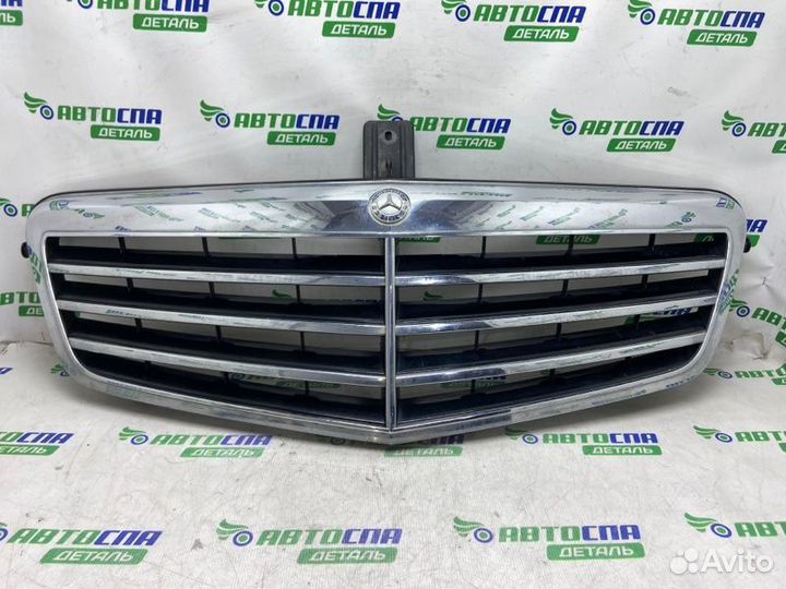Решетка радиатора Mercedes Benz E-Class W212