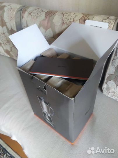 Блендер Bork B501