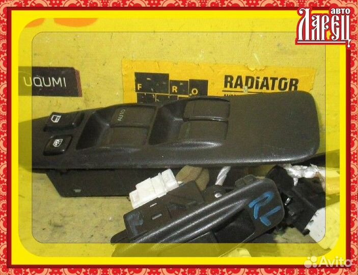 Блок упр-я стеклоподъемниками Nissan Avenir