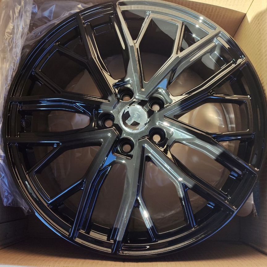 Литые диски GAC 7×R18 5×108
