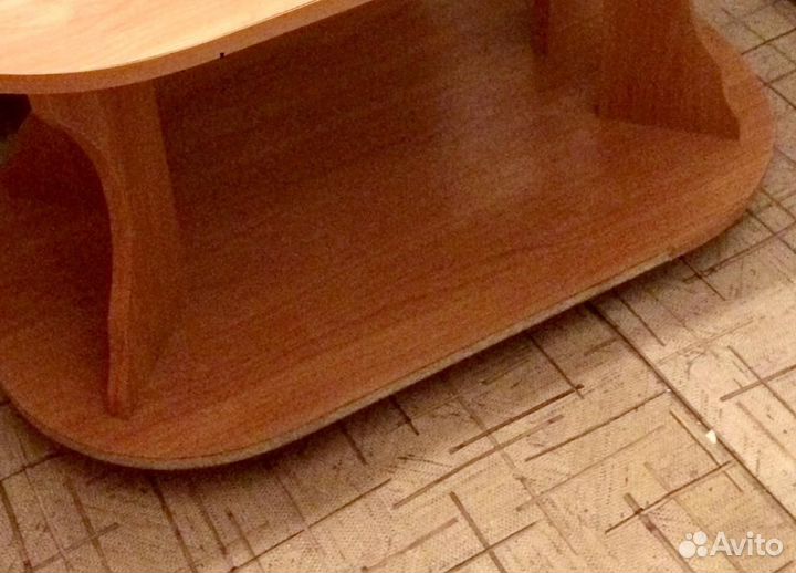 Журнальный стол