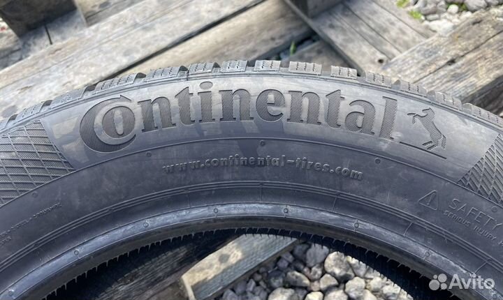 Continental WinterContact TS 850 P 225/55 R17
