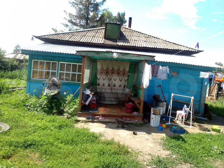 Дом 46 м² на участке 10,1 сот.