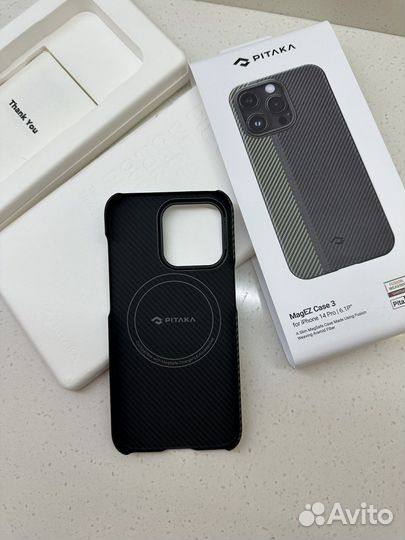 Чехол Pitaka на iPhone 14 Pro