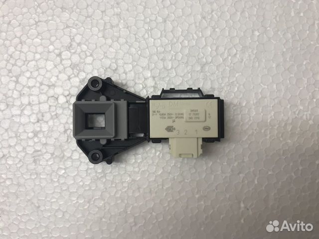 Блокировка люка сма Whirlpool, разъем mini