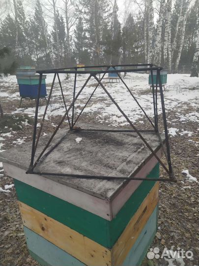 Инвентарь для пасеки