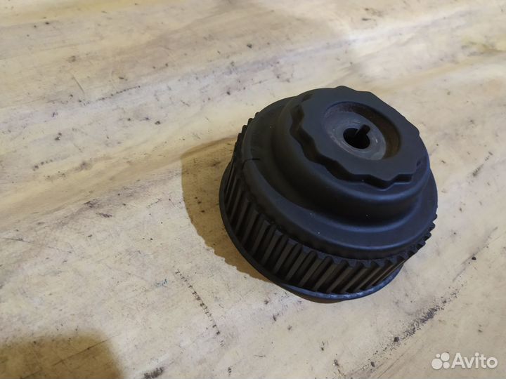 Шестерня шкив распредвала Subaru Impreza G11