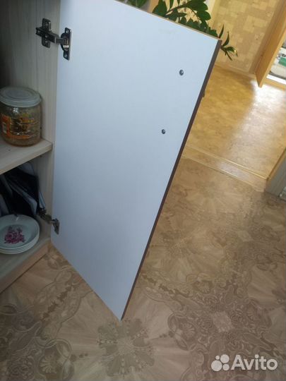 Напольный шкаф для кухни