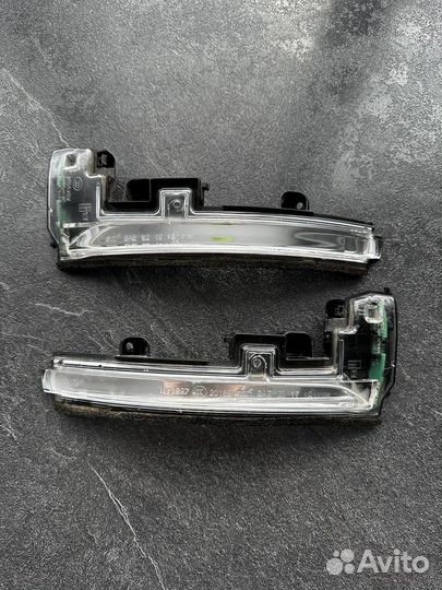 Поворотник Range Rover Evoque (2012)