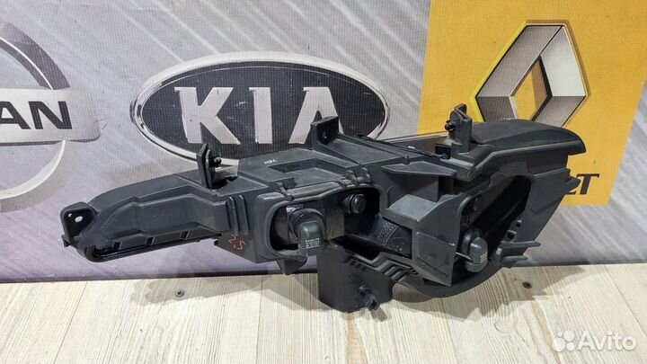 Фара противотуманная птф Туманка Kia sportage 3 Пр