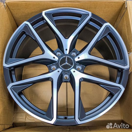 Кованые диски R22 на Mercedes Benz GLE V167