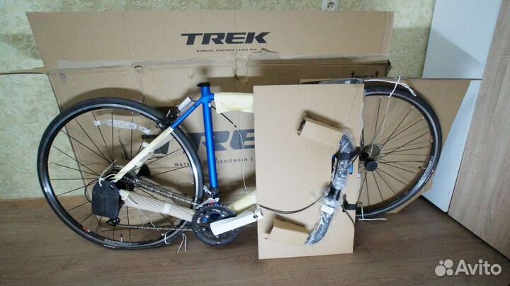 Новый Шоссейный велосипед Trek Domane al 2