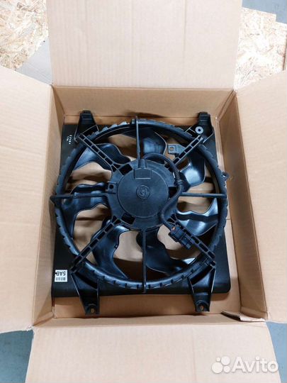 Новый вентилятор радиатора Hyundai Santa Fe 2