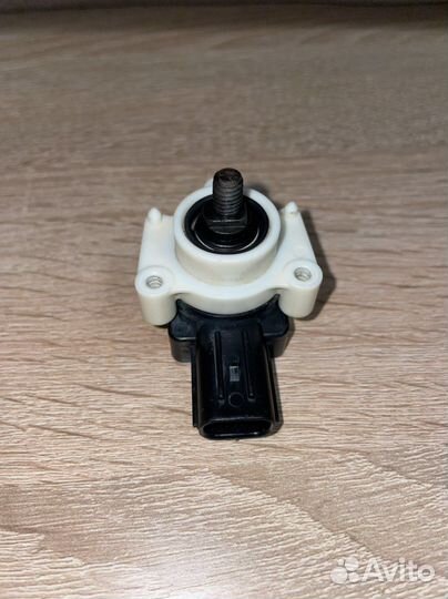 Датчик дорожного просвета Venza 2009-2017