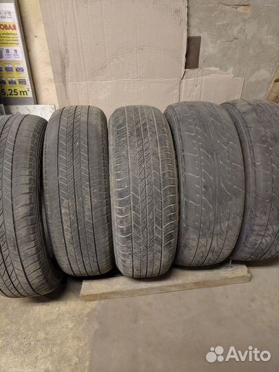 Dunlop Grandtrek ST20 215/60 R17 96H