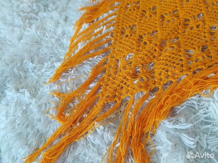 Шаль ажурная, новая. Апельсинка